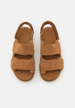 Ugg Goldenstar - Sandalen Met Plateauzool - Chestnut 11 Ugg Goldenstar - Sandalen Met Plateauzool - Chestnut -Ugg ea8ff115604045f9a87f2f25bedf30c6