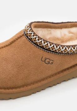 Ugg Tasman Ii Unisex - Pantoffels - Chestnut 9 Ugg Tasman Ii Unisex - Pantoffels - Chestnut -Ugg ee311e6dd3fc49f793fa2229cb2f3e25