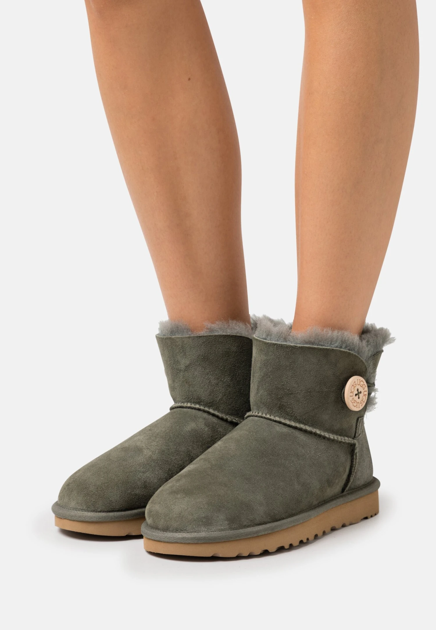 Ugg Mini Bailey Button - Korte Laarzen - Forest Night 1 Ugg Mini Bailey Button - Korte Laarzen - Forest Night
