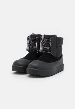 Ugg Classic Maxi Toggle - Snowboots- Black 8 Ugg Classic Maxi Toggle - Snowboots- Black -Ugg f1b224f7f4eb468383a9b6dbe6974ac6