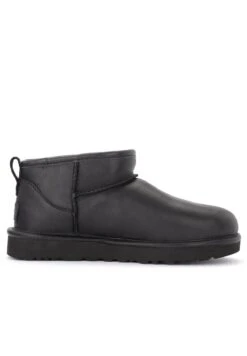Ugg Korte Laarzen - Nero 9 Ugg Korte Laarzen - Nero -Ugg fe6e13a03b4f492794197372e64ad59a